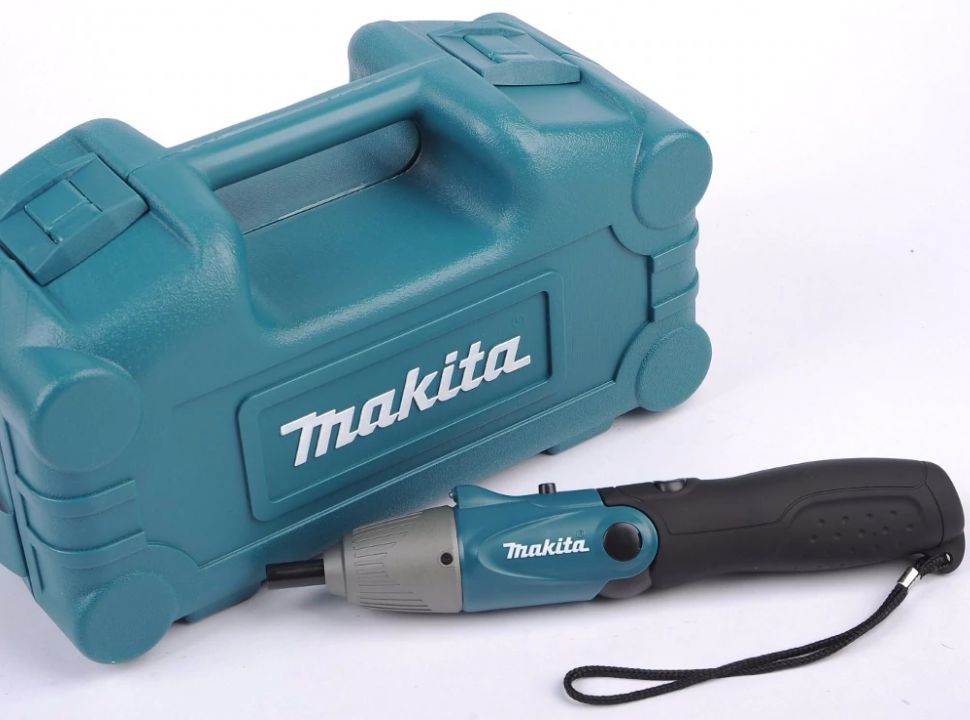 Taladro Atornillador Makita 6723DW a Batería Tipo Lápiz + Accesorios