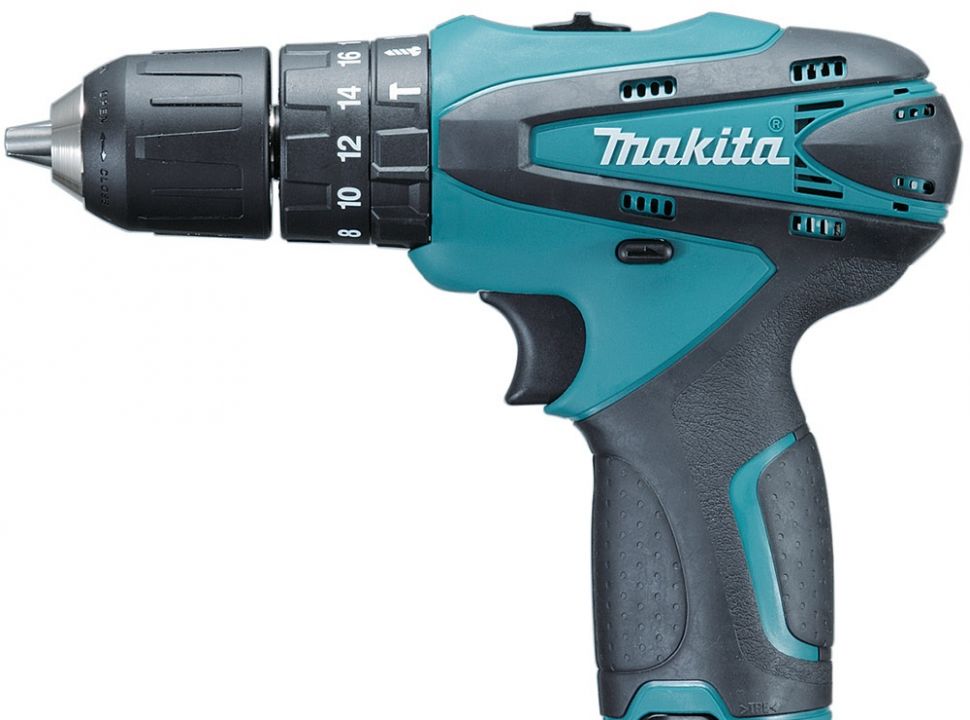 Taladro Percutor Makita DP4002 de 750W